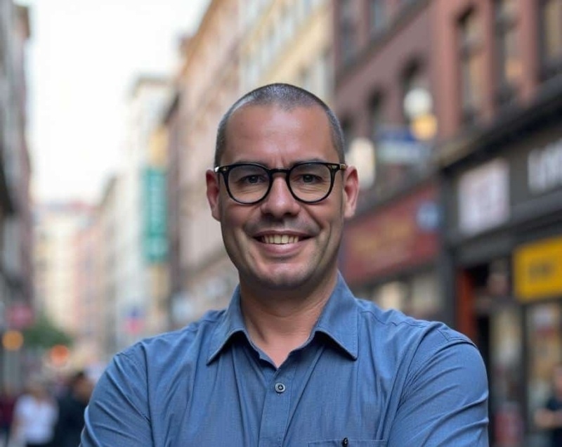 Luke Hart